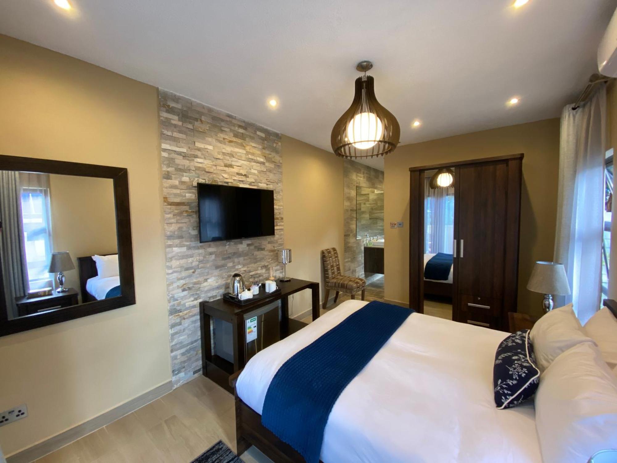 Jacaranda Hotel Harare Ngoại thất bức ảnh
