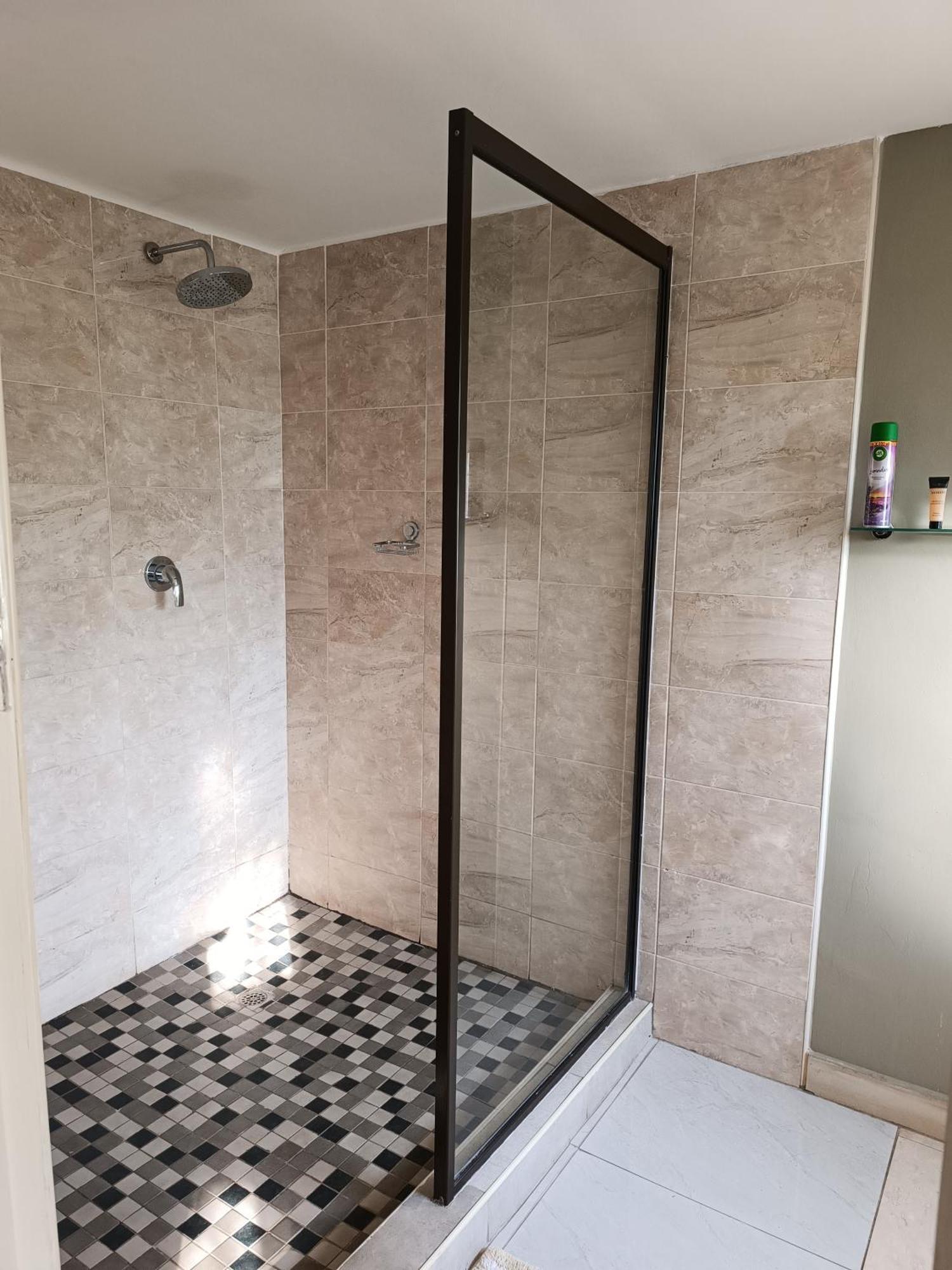 Jacaranda Hotel Harare Ngoại thất bức ảnh